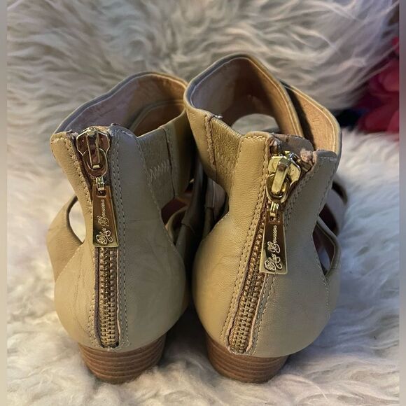 Matt Bernson Delphine Wedge Sandal 8 - Picture 3 of 8